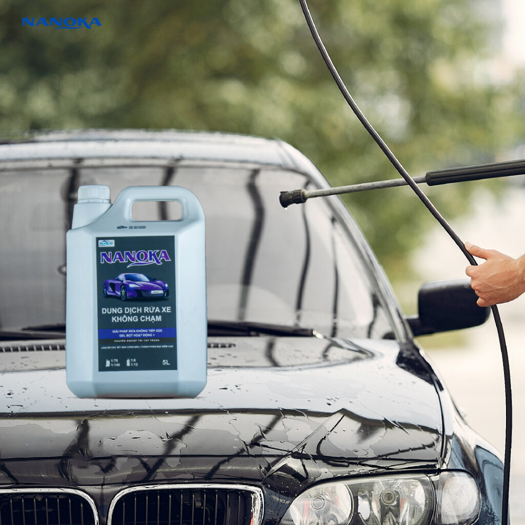 Dung dịch rửa xe không chạm Nanoka